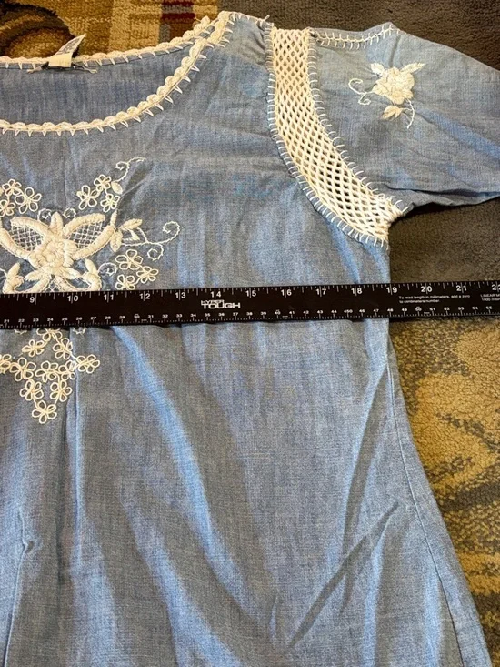 Lucky Brand Light Blue Embroidered Crochet-Trim Tunic - Picture 8 of 10